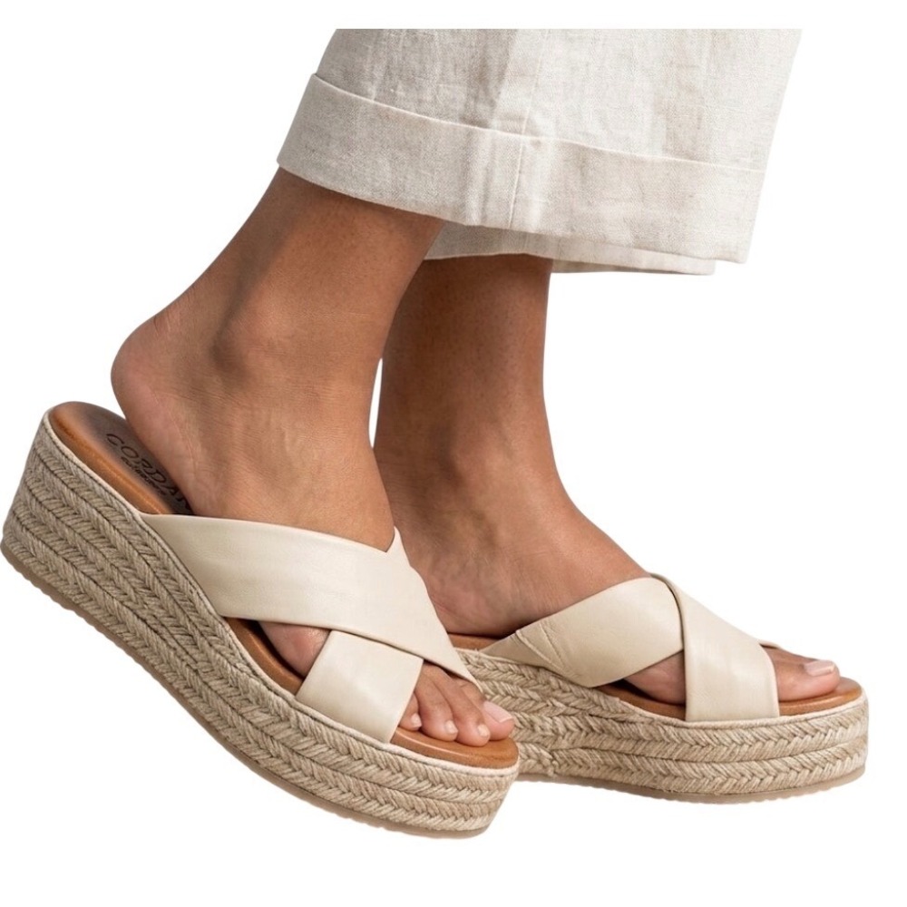 Cordani Cream Leather Crisscross Espadrille Platform Wedge Sandals Size 8US